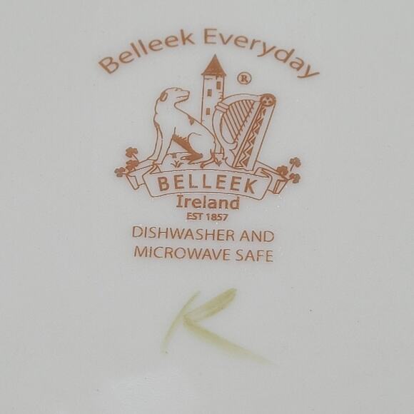 Belleek Irish Tara Shamrock Collection Large Porcelain Cottagecore‎ Mixing Bowl - Picture 4 of 9